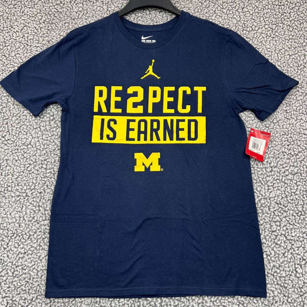 Michigan Wolverines x Air‎ Jordan Shirt Men Medium Blue Nike Short Sleeve New M